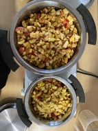 Äpfel im Topf